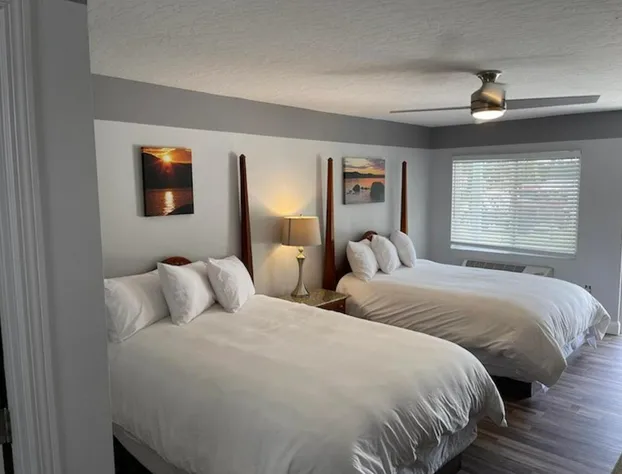 Idle Awhile Resort hotel detail image 2