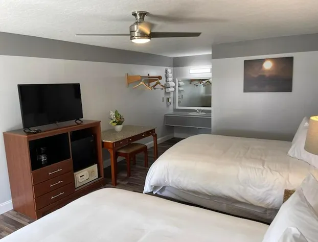 Idle Awhile Resort hotel detail image 4