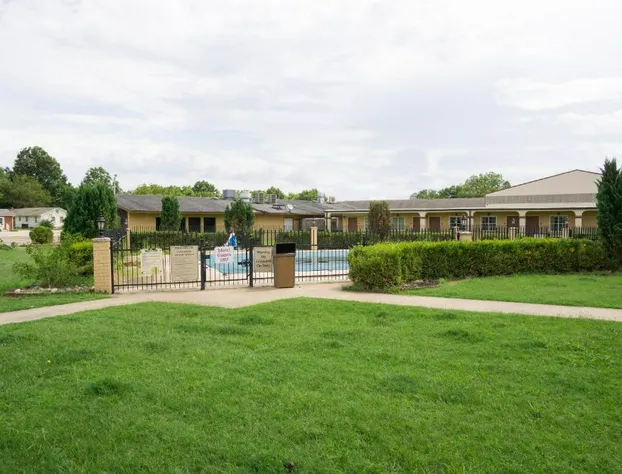 Woodridge Inn and Suites hotel detail image 3