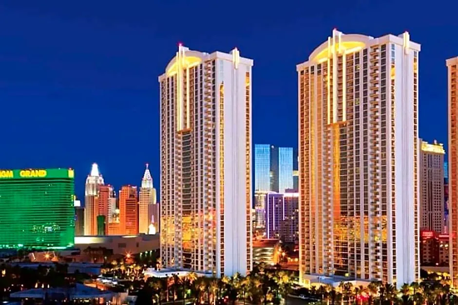 MGM Signature hotel hero