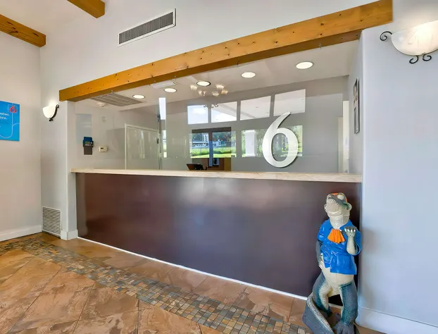 Studio 6 Gainesville, FL hotel detail image 3