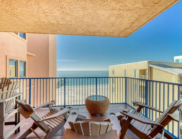 Four Seasons of Romar #704 West hotel detail image 4