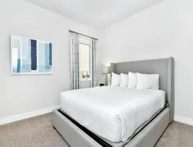 Stylish Condo near Disney w Hotel Amenities 7770 26 110 hotel detail image 3