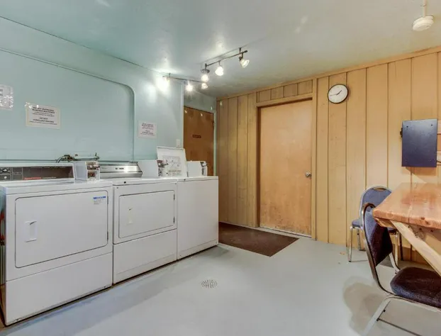 Bay Point Hillside 15D hotel detail image 1