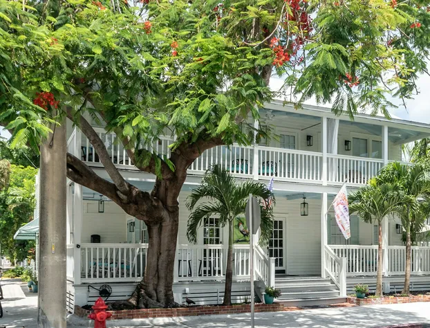 The Porch on Frances Inn hotel detail image 2