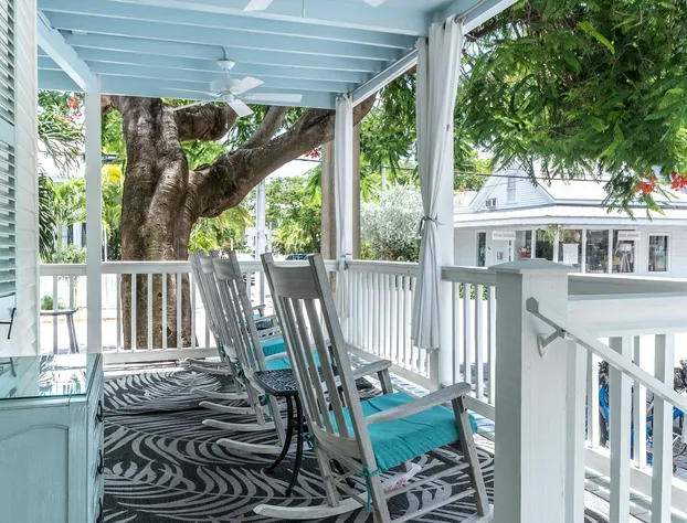 The Porch on Frances Inn hotel detail image 4