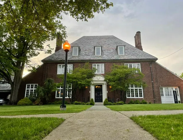 The Argus Hotel & Cocktail Lounge hotel detail image 4