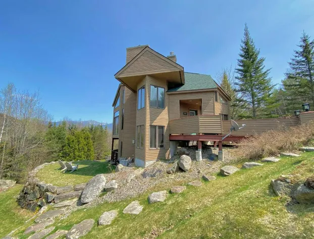 C3 Crawford Ridge Townhome with Mt Washington views - just a short walk from ski lodge and slopes hotel detail image 1