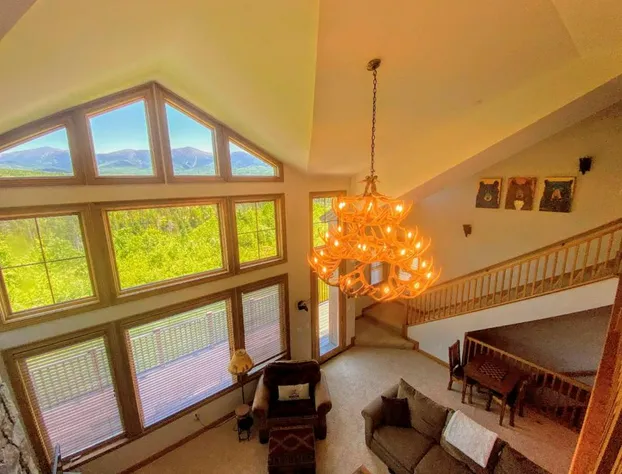 M1 Luxury home a short walk from the Mount Washington Hotel AC heated floor stunning views hotel detail image 2