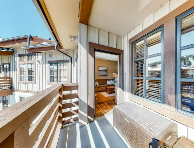 Passage Point 606 hotel detail image 4