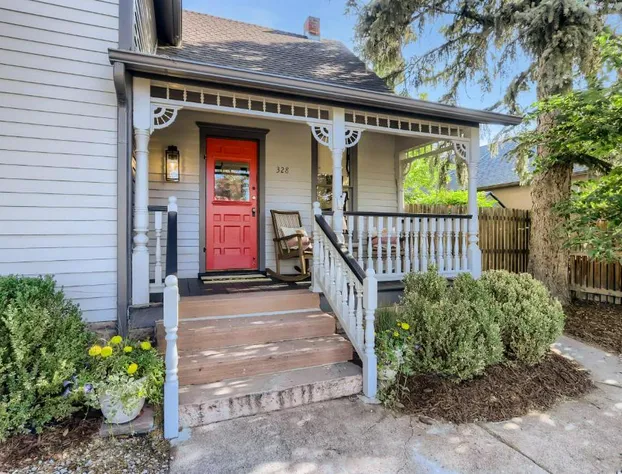 A-Lodge Lyons hotel detail image 1