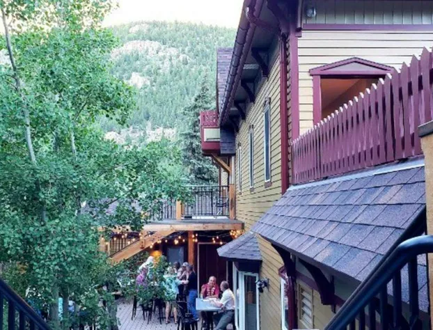 Clear Creek Inn hotel detail image 3