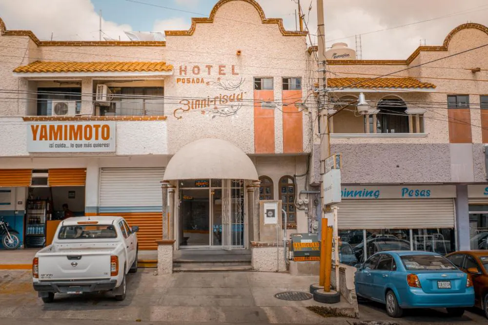 PENINSULA STAYS Business Hotel 2 CAMAS Matrimoniales hotel hero