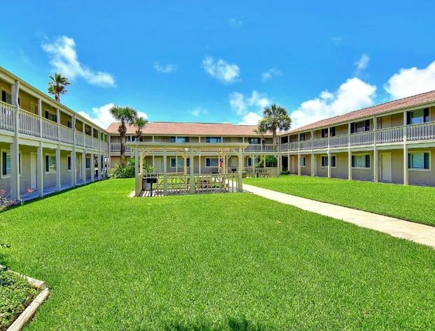 Courtyard #203 hotel detail image 2