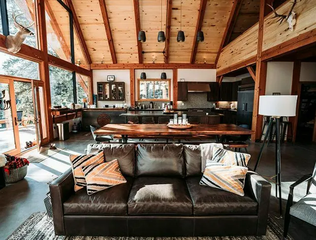 Red Mountain Alpine Lodge hotel detail image 3