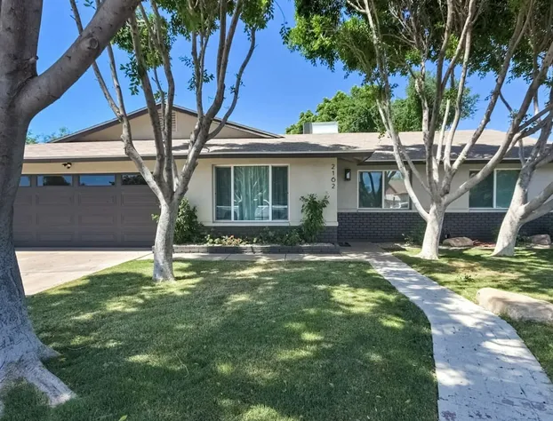 Tempe Remodel w/ Sparkling Pool and Game Room! hotel detail image 1