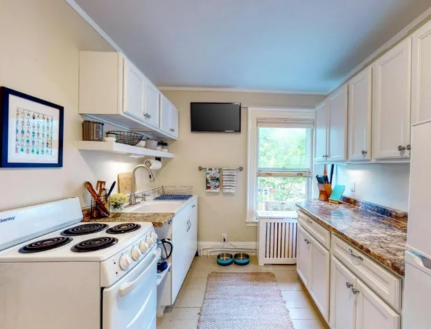 Commander's Cabin hotel detail image 1