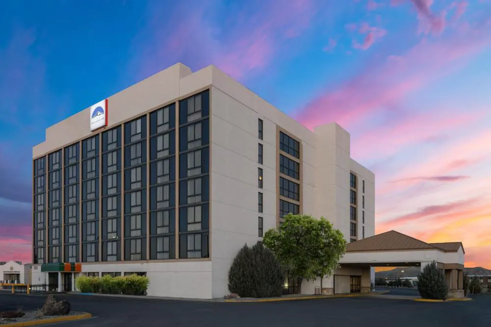 Montana Trailhead Inn hotel hero