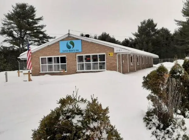 Super Nights Inn hotel detail image 3