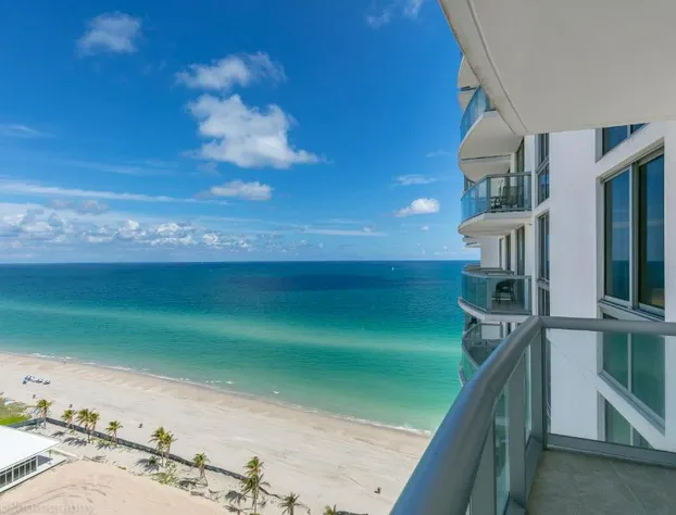Sunny Isles Ocean View 1 Bedroom At Marenas Resort 20Th hotel detail image 2