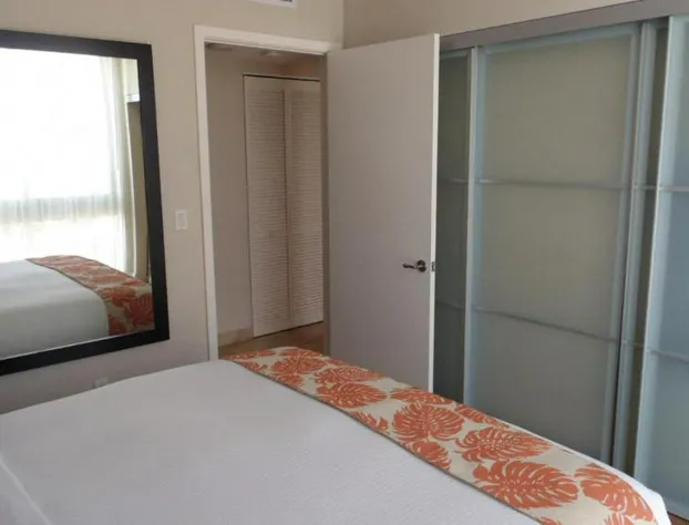 Sunny Isles Ocean View 1 Bedroom At Marenas Resort 20Th hotel detail image 4