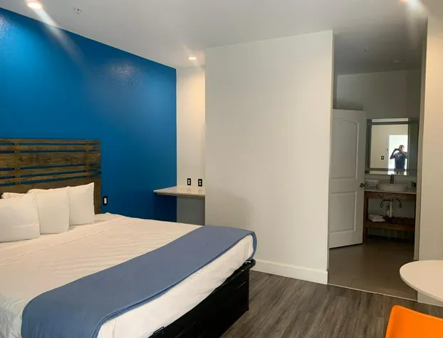 Signature Inn North Houston District hotel detail image 1