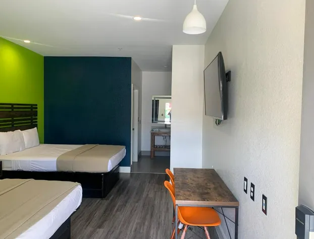 Signature Inn North Houston District hotel detail image 4