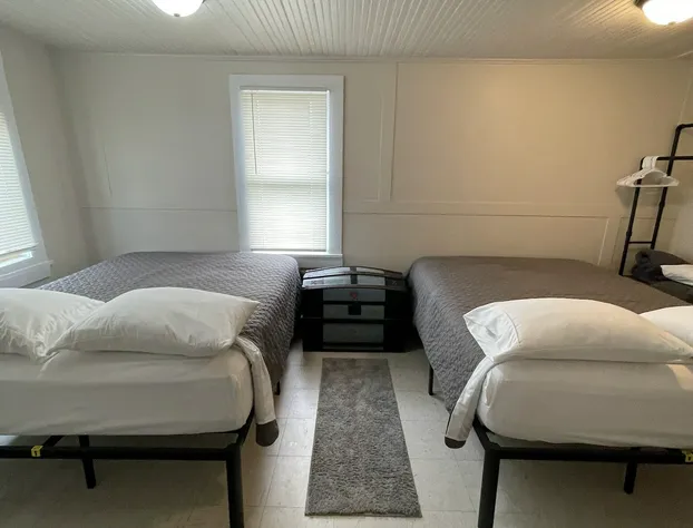 East Side Motel & Cabins hotel detail image 1