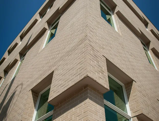 Travelers New Orleans hotel detail image 2