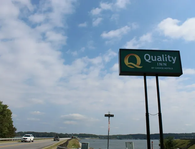 Quality Inn - On The Lake Clarksville-Boydton hotel detail image 4