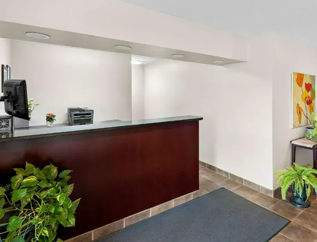 SureStay Plus Hotel by Best Western Hardisty hotel detail image 1