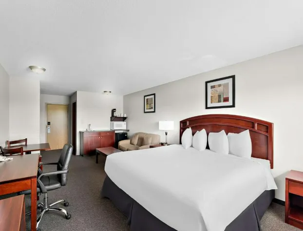 SureStay Plus Hotel by Best Western Hardisty hotel detail image 3