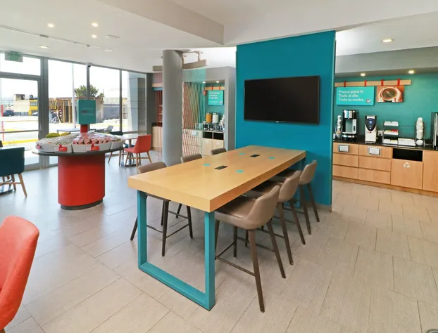 avid hotel Tijuana Otay by IHG hotel detail image 2