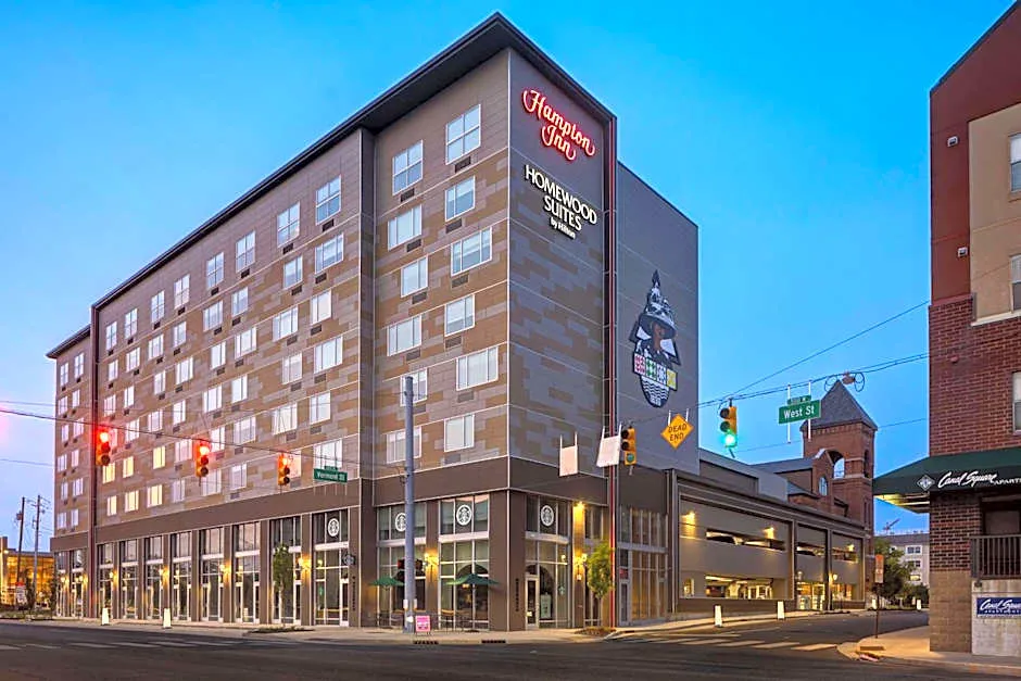 Homewood Suites by Hilton Indianapolis Downtown IUPUI hotel hero