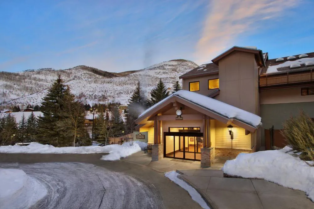 Marriott's StreamSide Douglas at Vail hotel hero