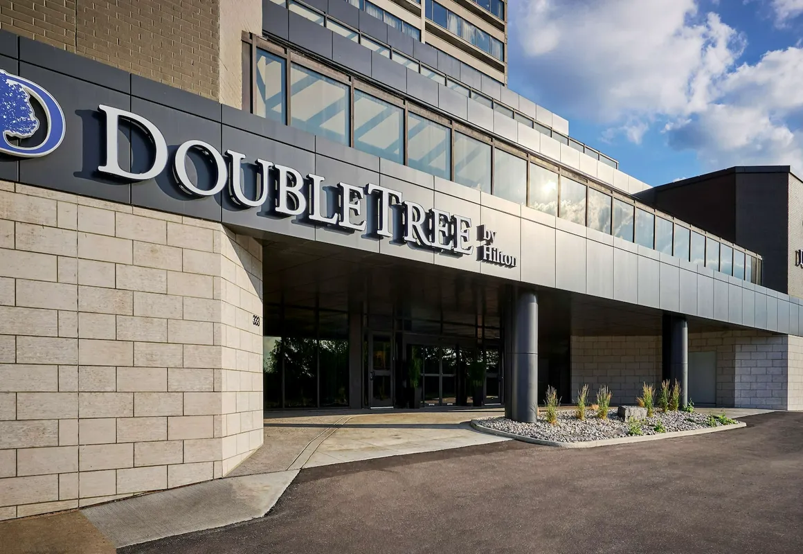 DoubleTree by Hilton Windsor Hotel & Suites hotel hero