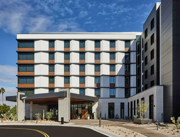 Senna House Hotel Scottsdale, Curio Collection by Hilton hotel detail image 2