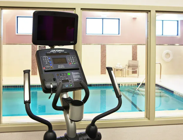 Courtyard Syracuse Downtown At Armory Square hotel detail image 2