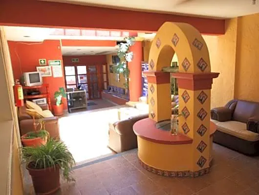 OYO Hotel Dulce Luna hotel detail image 1