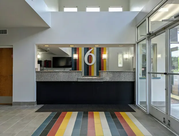 Studio 6 Pensacola, FL - West I-10 hotel detail image 3