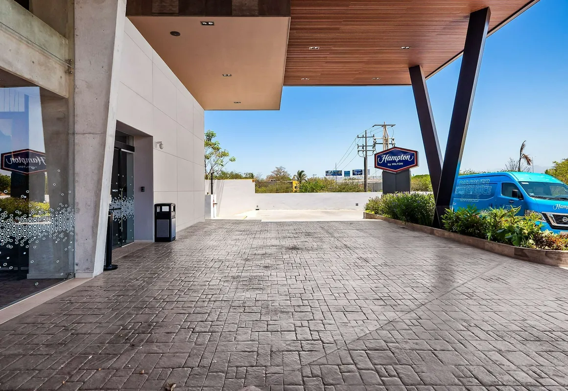 Hampton Inn By Hilton Nuevo Vallarta hotel hero