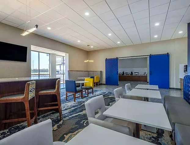 Hawthorn Extended Stay by Wyndham Wichita Airport hotel detail image 4