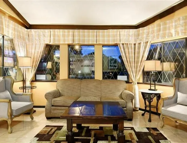 Abercorn Hotel, Trademark Collection by Wyndham hotel detail image 4