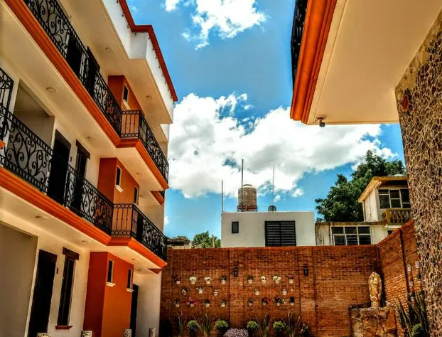 Hotel Boutique Casa de las Flores hotel detail image 2