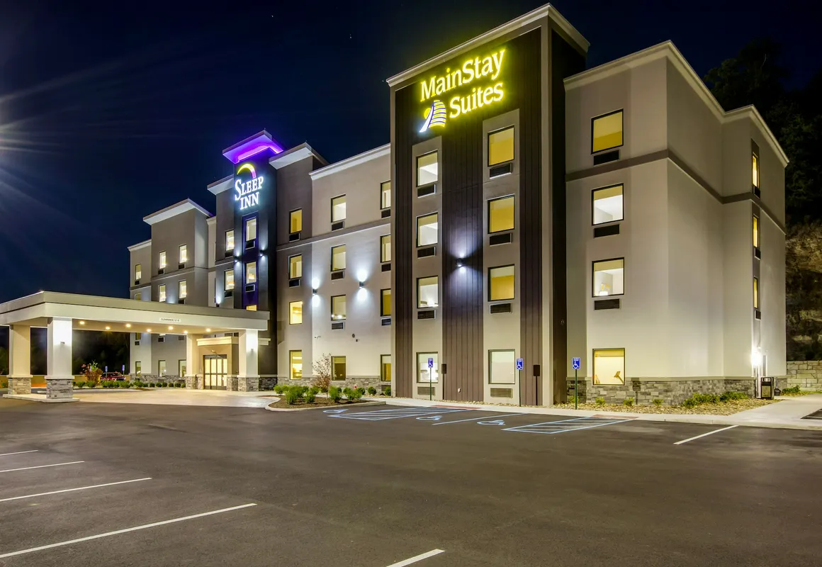 MainStay Suites Winfield - Teays Valley hotel hero