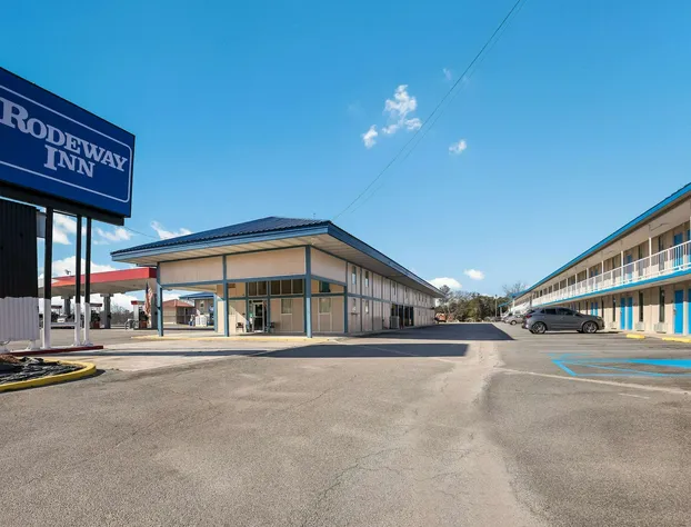 Rodeway Inn hotel detail image 1