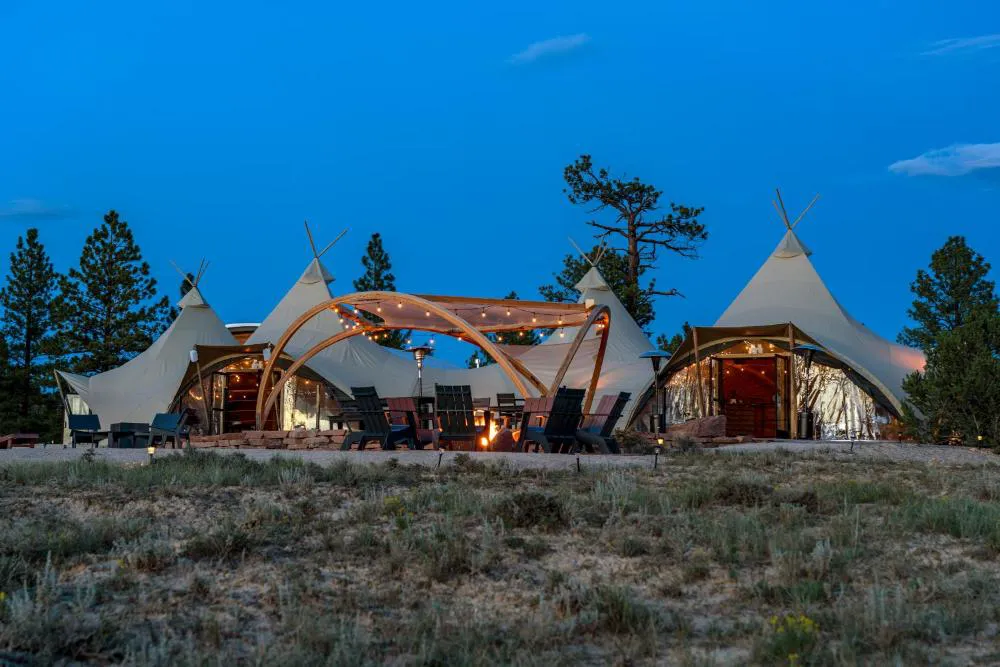 Under Canvas Bryce Canyon hotel hero