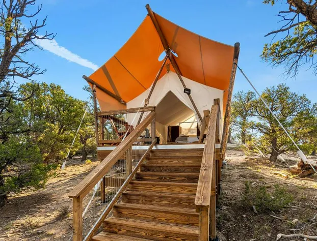 Under Canvas Bryce Canyon hotel detail image 2