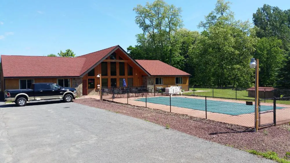 K&G Resort hotel hero