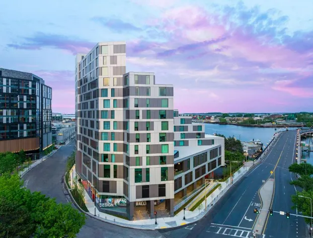 Homewood Suites by Hilton Boston Seaport District hotel detail image 1